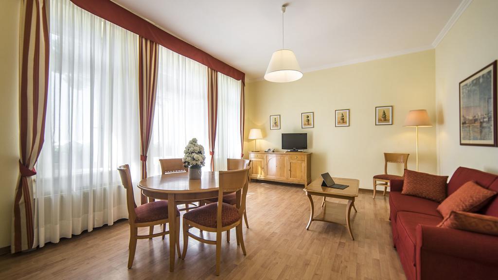 Hotel Ville Bianchi Grado Extérieur photo