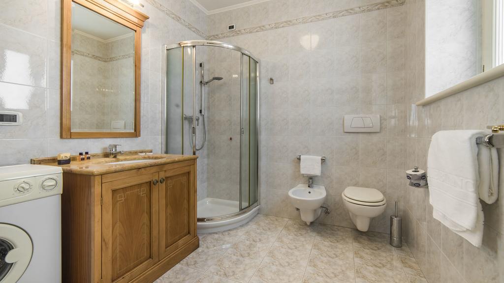 Hotel Ville Bianchi Grado Extérieur photo