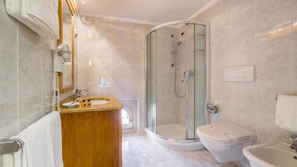 Hotel Ville Bianchi Grado Extérieur photo