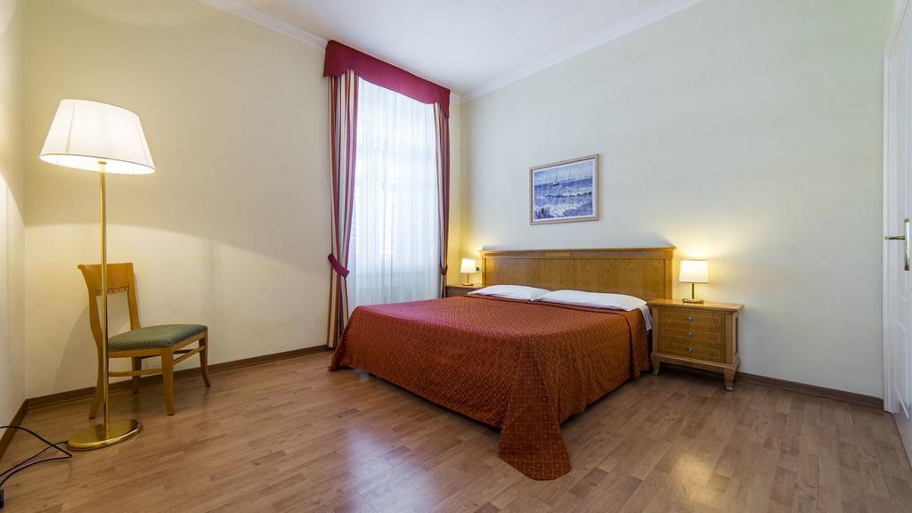 Hotel Ville Bianchi Grado Extérieur photo