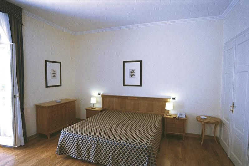 Hotel Ville Bianchi Grado Extérieur photo
