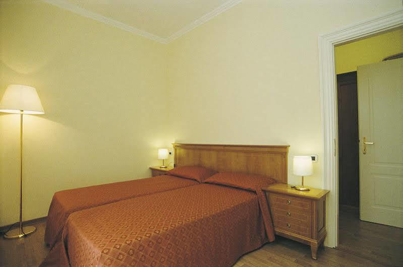 Hotel Ville Bianchi Grado Extérieur photo