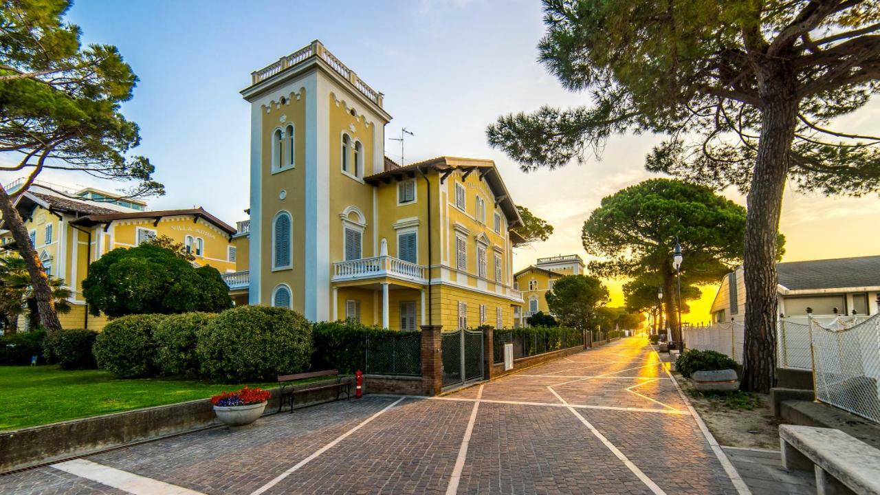 Hotel Ville Bianchi Grado Extérieur photo